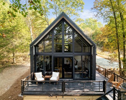 Aries 96 Cabin in Forest